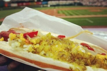 Continuez à marquer vos hot dogs de stade avec #MLBFood pour avoir une chance de gagner 50 $ au ...