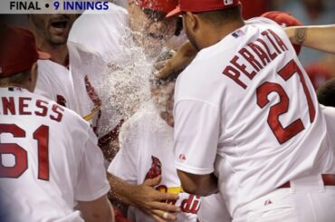 #Walkoff deux nuits de suite pour @cardinals? OUI. Cue, Kolten Wong ....