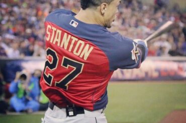 @ giancarlo818 est malade. #HRDerby ...
