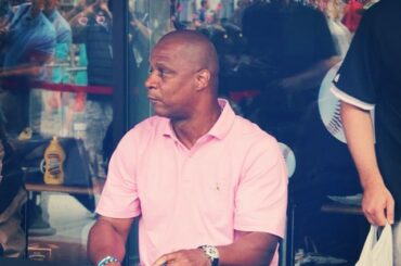 Signature de paille à Cooperstown. #HOFWKND ...