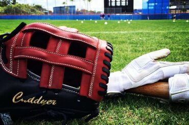 (via @mets)
"Nouveau gant pour @ mcuddy23! #Mets #SpringTraining" ...