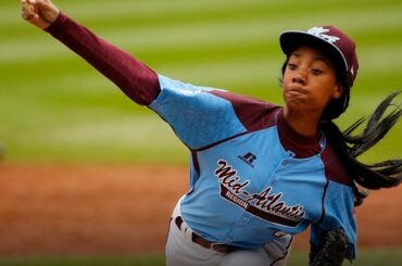 Mo’Ne Davis est #LightsOut du #LLWS ....