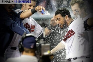 Mike Aviles donne à @indians une victoire #walkoff, des averses avant de franchir la plaque ....