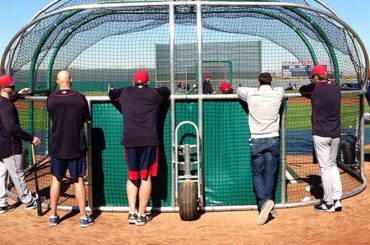 C’est un jour glorieux pour BP dans le désert. #BaseballBegins ...