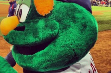 Wally aime ça. #alcs ...