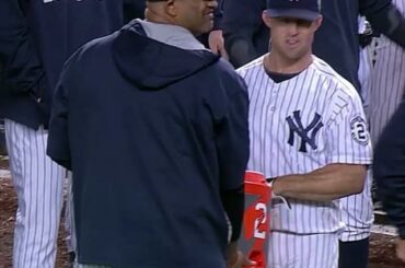 La première douche #walkoff pour Derek Jeter? #FarewellCaptain ...