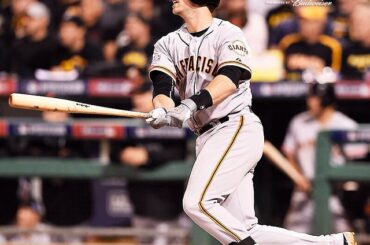 Un géant mène à Pittsburgh. #WildCard ...