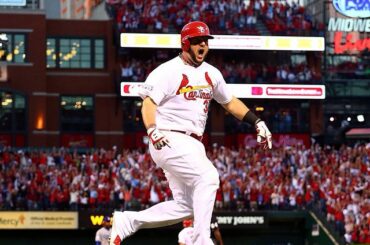 C'est incroyable. Un autre moment monumental pour la St.Card @ St. Louis ...