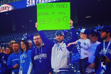 Non non. Ça finit ce soir. #HunterPenceSigns # Game7 ...
