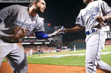 Direction la maison royale. K.C. prend 2-0 #ALCS mène à #TheK ....