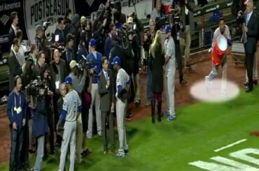 #Statcast est tellement avancé qu'il peut suivre les célébrations d'après-match ....