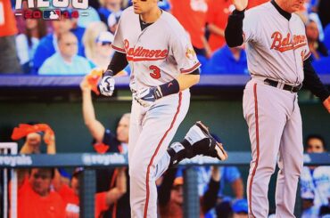 Le tir profond de Ryan Flaherty réduit le déficit de moitié. 2-1 @kcroyals. Ça va ...