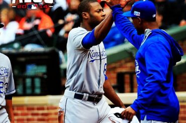 Pas de relâche dans ces @kcroyals. Ils ont une avance de 2-0 dans le deuxième match de #ALCS ....