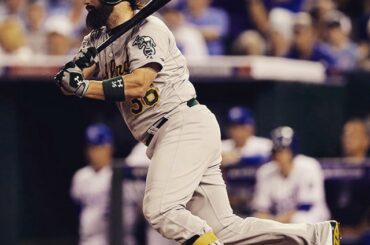 @Padres continue à négocier, procurez-vous le receveur Derek Norris à @Athletics. #Cuisinère chaude...