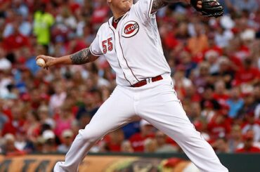 @Marlins conclut un accord avec @Reds pour Mat Latos, a indiqué la source à @ MLB.com ....