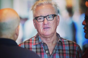 Le nouveau responsable des @Cubs, Joe Maddon, est prêt à affronter les #WinterMeetings ....