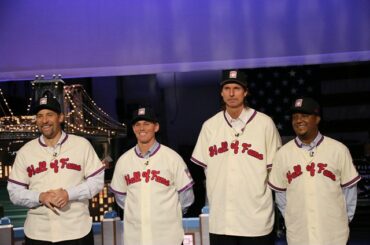 Les élus de @BaseballHall seront sur @Letterman ce soir. # HOF2015 ...