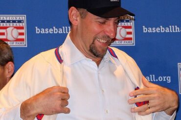 "Je suis époustouflé quand vous pensez à cette classe et à ces gars-là." - John Smoltz # ...