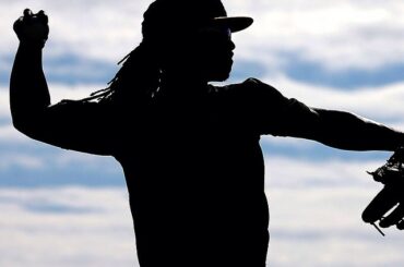 Des sentiments flous chaleureux. #BaseballBegins ...