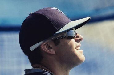 Evan Longoria, attrapant quelques #Rays. #Entraînement de printemps...