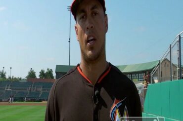 @ giancarlo818 est prêt pour #OpeningDay. Gradins, vous avez été prévenu ...