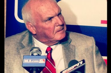 Liste de courses #Phillies? "Ma première priorité serait un joueur de centre." - Charli ...