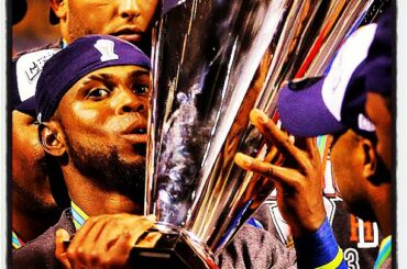 @ lamelaza_7 embrasse le matériel #wbc ....