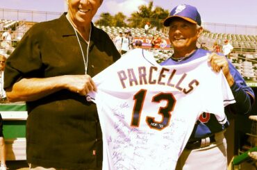 Le thon reçoit un petit cadeau des #Mets ....