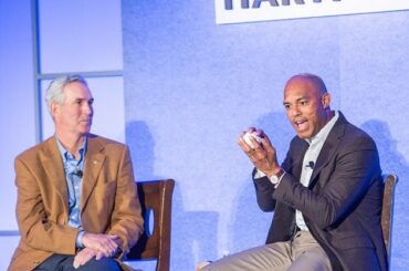 #Repost @thehartford: Mariano Rivera et notre président ...