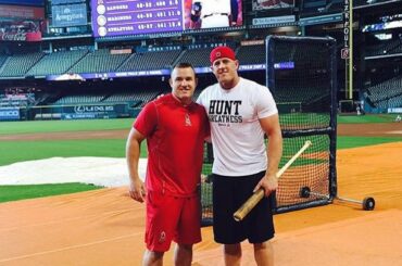 Trop génial.
#Repost:
Gars sympa !!! @NFL
(via @miketrout) ...
