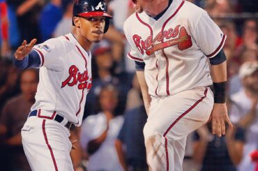 Tous noués. #Braves #Dodgers #postseason ...