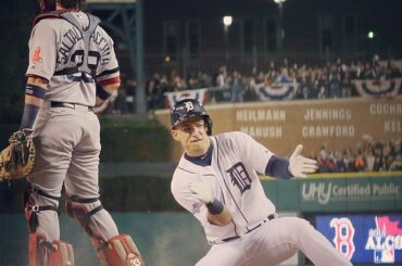 Un grand rassemblement à Motown a @Tigers up, 5-0. #ALCS ...