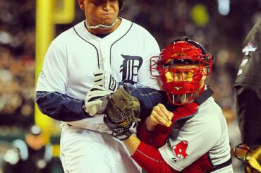 Tenir. #ALCS ...
