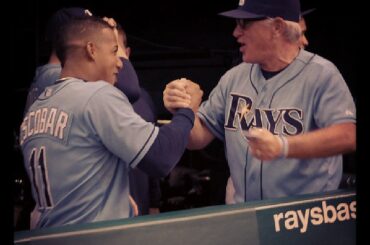 Besoin de plus de preuves que Joe Maddon est génial? # SamsungNX300 ...