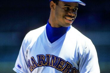 Il y a 28 ans, les @Mariners passaient leur premier choix sur un Kid. #MLBDraft ...