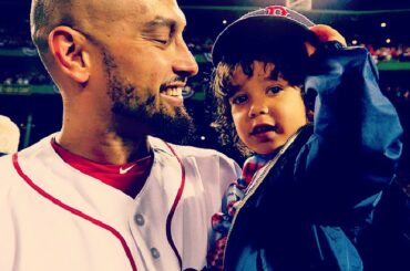 Les Victorinos sont de toutes tailles. #ALCS ...