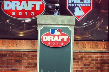 Chaque choix de première ronde au #mlbdraft sera révélé ici. # samsungnx300 ...