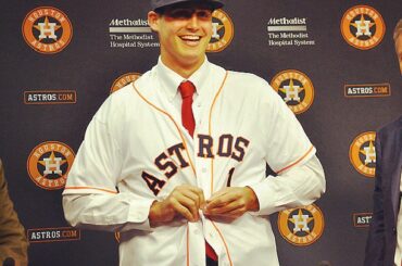 "Je suppose que je suis chez moi." - @AstrosBaseball No. 1 au choix #MLBDraft Mark Appel ....