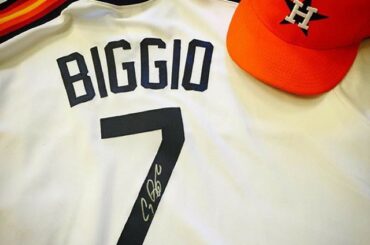 Il n'y a qu'un seul choix de tenue pour aujourd'hui. #HOFWKND (via @ justinjames99) ...