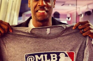 Le légendaire Doc Gooden a visité @ MLB.com aujourd'hui. # samsungnx300 ...