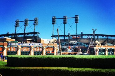 Une belle journée à Detroit pour #ALDS Game 4. #postseason ...