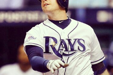 Evan Longoria donne un coup de pouce pour son anniversaire. #rays #postseason ...