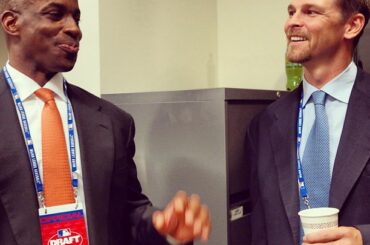 Crime Dog et Kid K dans les coulisses de #mlbdraft. # samsungnx300 ...