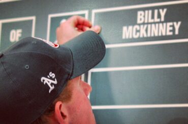Le choix du premier tour de @athleticsbaseball, Billy McKinney, porte son nom sur la ...