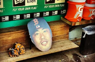 Koji Uehara reçoit une grosse tête de sa candidature à #FinalVote ....