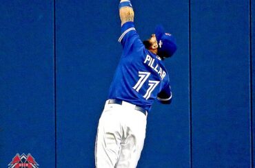Pas chez @ kpillar11. Littéralement. #OwnOctobre ...