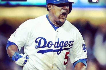 Hollywood se terminant. Juan Uribe muscles @Dodgers dans #NLCS ....