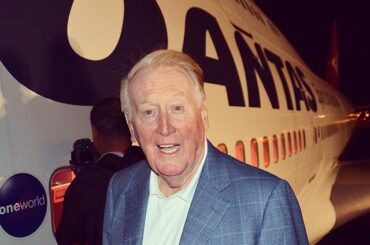 L'emblématique Vin Scully appellera les jeux Down Under. #OpeningSeries ...