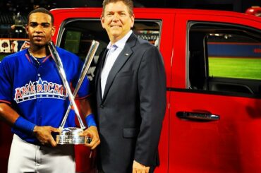 Nouveau trophée. Nouveau camion Chevrolet. Quelle nuit pour Yoenis Cespedes. #hrderby ...