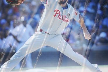 C'était un #ColeWorld à Wrigley. Hamels no-hits les Cubs. #DomiNoNo ...